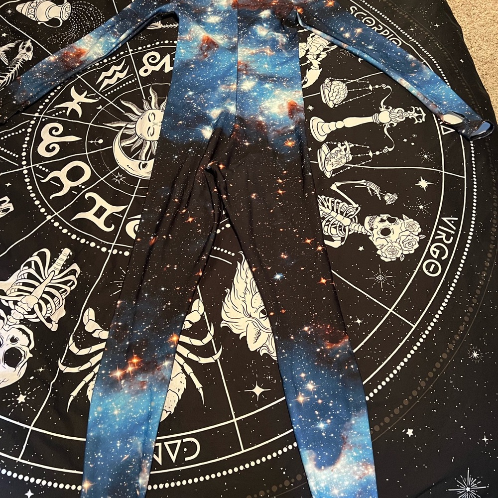 Blackmilk Blue Galaxy Snuggle Suit XS - Sample - Picture 2 of 3